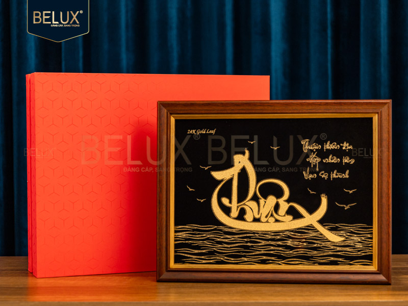 Tranh chữ Thuận thư pháp dát vàng 24k - 32x25cm